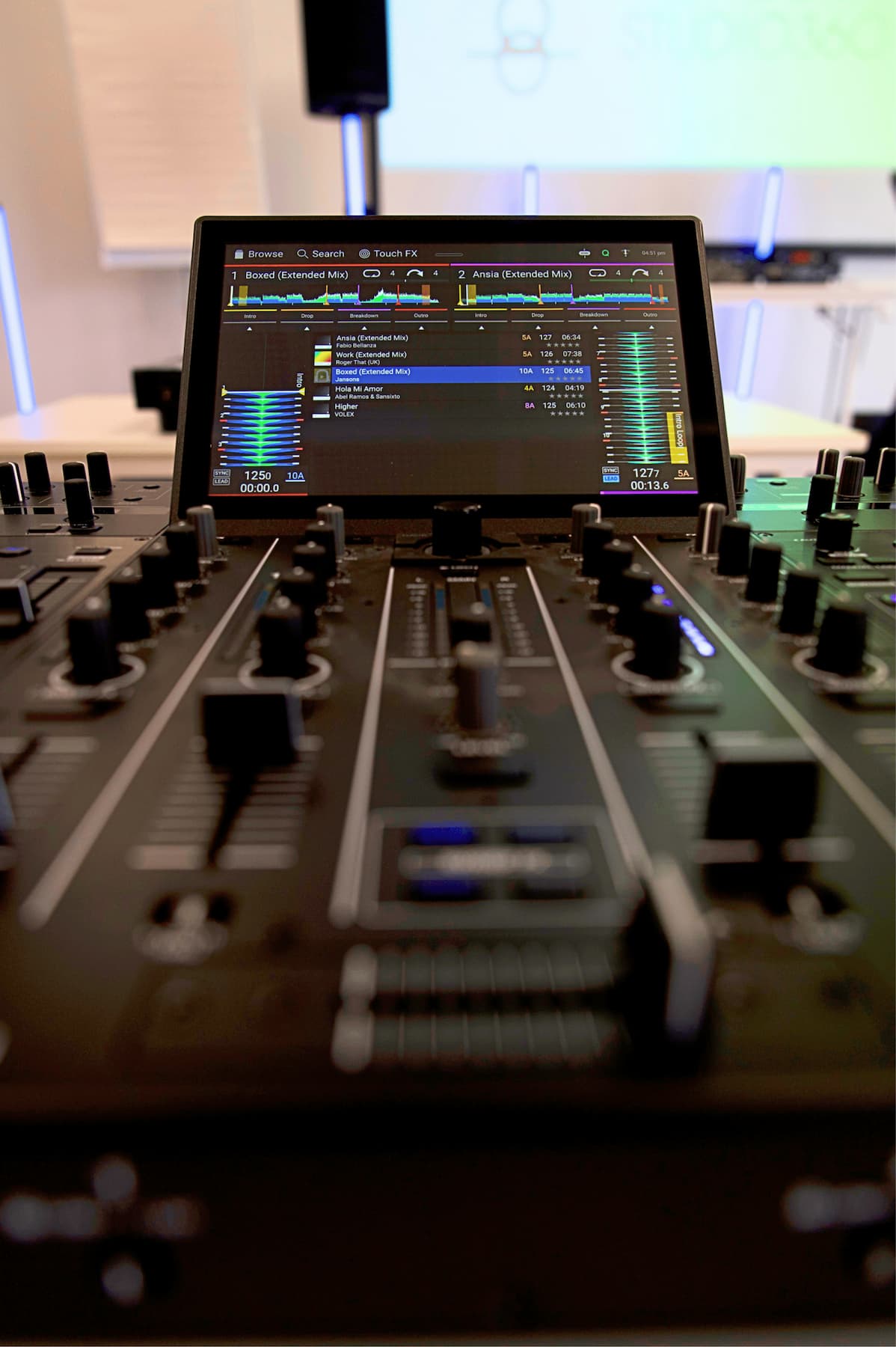 Commandes d’une table de mixage